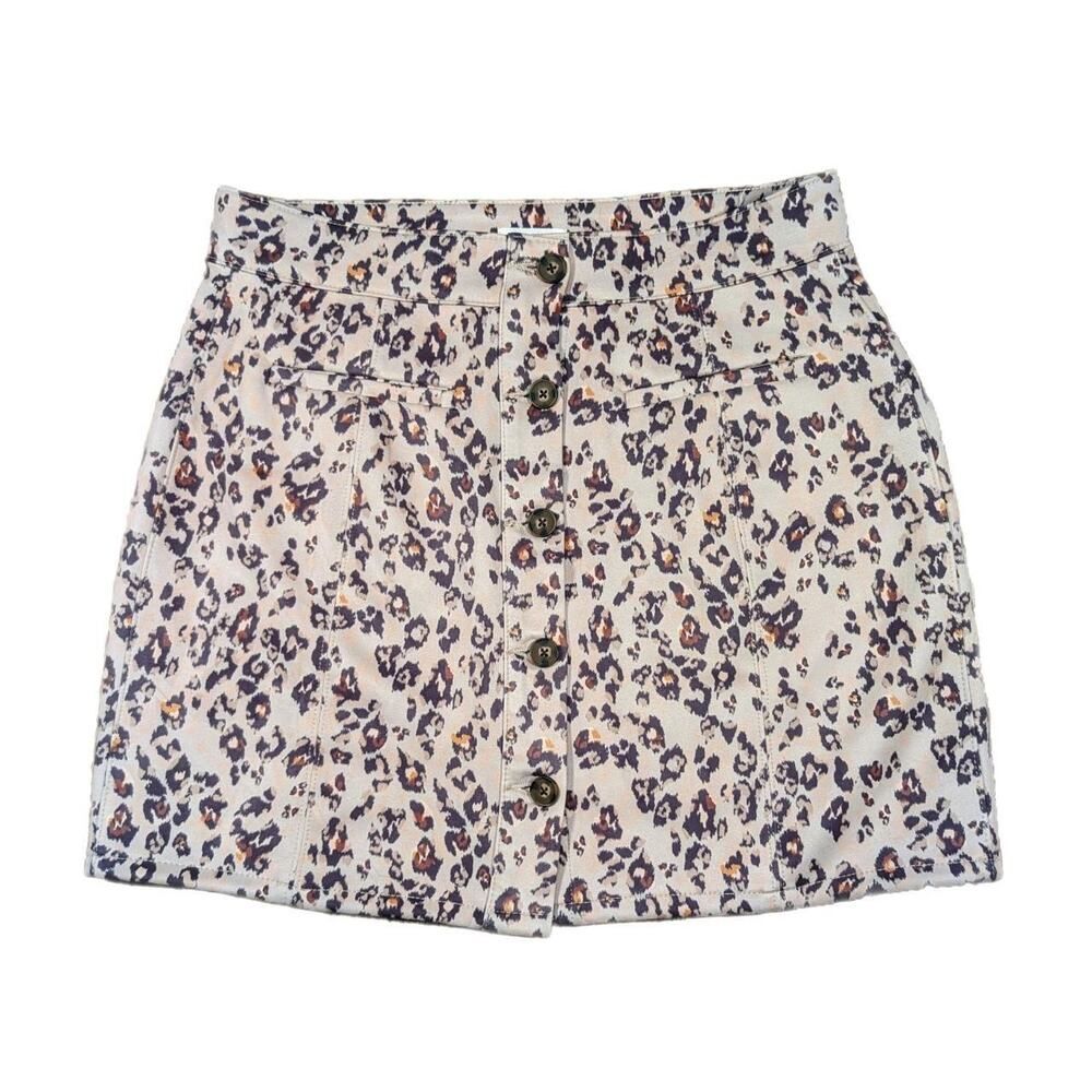 Maurice's Leopard Button Front Mini Skirt Size 16